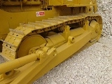 бульдозер CATERPILLAR D8T