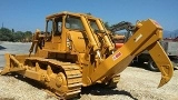 бульдозер CATERPILLAR D8T