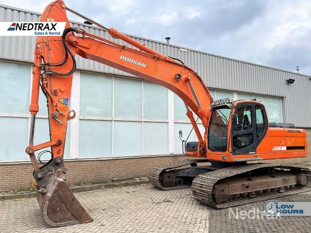 гусеничный экскаватор  DOOSAN DX 255 LC