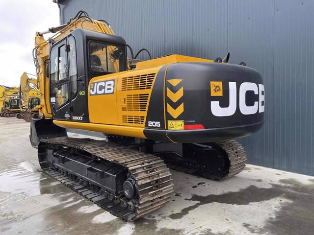 гусеничный экскаватор  JCB JS205