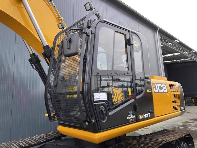 гусеничный экскаватор  JCB JS205