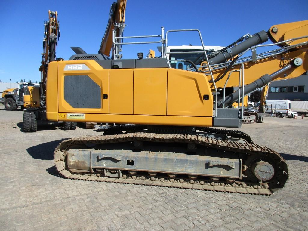 гусеничный экскаватор  LIEBHERR R 922