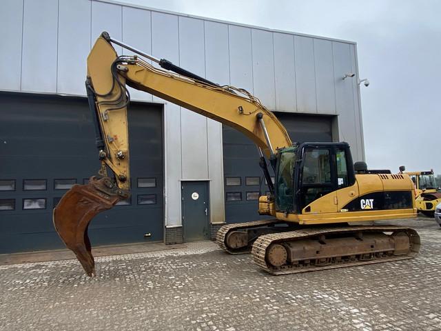 гусеничный экскаватор  CATERPILLAR 323D L