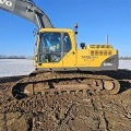 гусеничный экскаватор  VOLVO EC240BLC