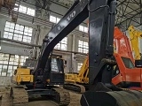 гусеничный экскаватор  VOLVO EC200D