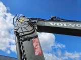 гусеничный экскаватор  VOLVO EC210BNLC