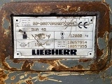 гусеничный экскаватор  LIEBHERR R 920