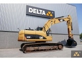 гусеничный экскаватор  CATERPILLAR 320D L