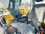 гусеничный экскаватор  VOLVO ECR235CL