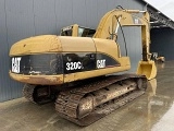 Гусеничный экскаватор  <b>CATERPILLAR</b> 320