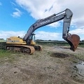 гусеничный экскаватор  VOLVO EC 390