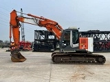 гусеничный экскаватор  HITACHI ZX 225 USLC-3