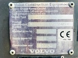 гусеничный экскаватор  VOLVO ECR235CL