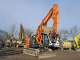 гусеничный экскаватор  HITACHI ZX135US-6