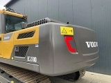 гусеничный экскаватор  VOLVO EC210D