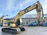 Гусеничный экскаватор  <b>CATERPILLAR</b> 323