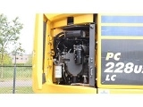 гусеничный экскаватор  KOMATSU PC228ULC-10