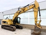 гусеничный экскаватор  CATERPILLAR 320D L