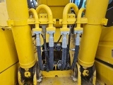 гусеничный экскаватор  KOMATSU PC210-11E0