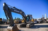 гусеничный экскаватор  VOLVO EC300ENL