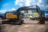 гусеничный экскаватор  VOLVO ECR235CL