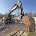 гусеничный экскаватор  VOLVO EC240BLC