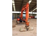 гусеничный экскаватор  KUBOTA KX080-4