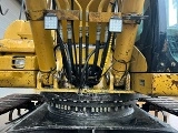 гусеничный экскаватор  CATERPILLAR 330D