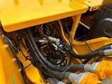 гусеничный экскаватор  JCB NXT 205