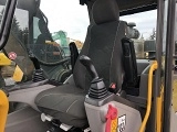 гусеничный экскаватор  VOLVO EC240CNL