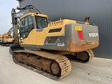 гусеничный экскаватор  VOLVO EC220DL