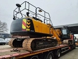 гусеничный экскаватор  JCB JS130 LC