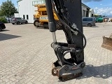 гусеничный экскаватор  VOLVO ECR235EL