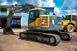 гусеничный экскаватор  VOLVO ECR235CL