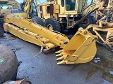 гусеничный экскаватор  CATERPILLAR 323D L