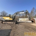 гусеничный экскаватор  VOLVO EC240BLC