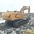 гусеничный экскаватор  LIEBHERR R 946