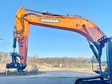 гусеничный экскаватор  DOOSAN DX300LC-5