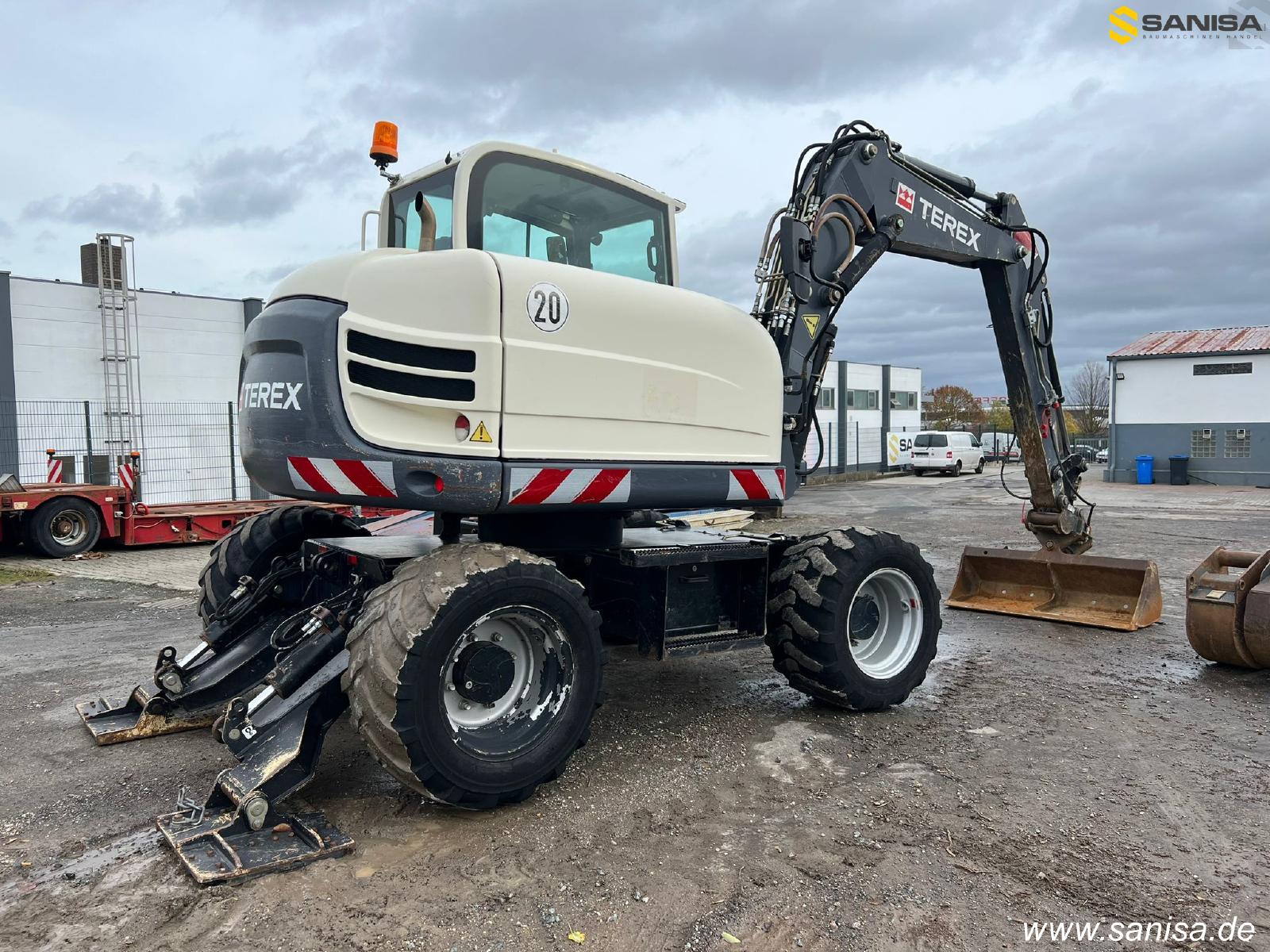 колесный экскаватор TEREX TW 85