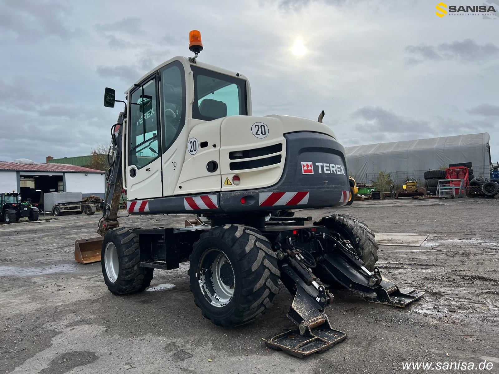 колесный экскаватор TEREX TW 85