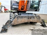 колесный экскаватор HITACHI ZX 130 W