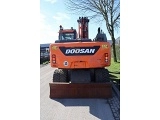 колесный экскаватор DOOSAN DX170W-5