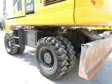 колесный экскаватор KOMATSU PW180-10