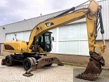 колесный экскаватор CATERPILLAR M322D2