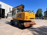 колесный экскаватор LIEBHERR A 920 Litronic