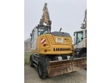 колесный экскаватор LIEBHERR A 910 Compact Litronic