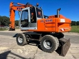 колесный экскаватор HITACHI EX 165 W