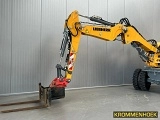 колесный экскаватор LIEBHERR A 910 Compact Litronic