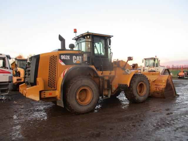 фронтальный погрузчик CATERPILLAR 962K