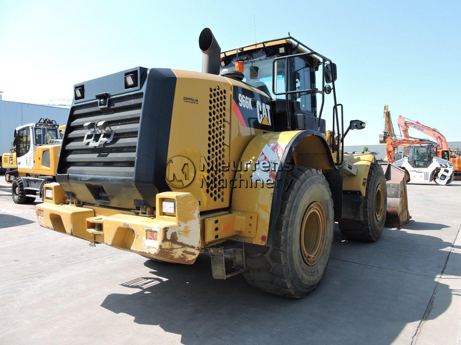 фронтальный погрузчик CATERPILLAR 966K